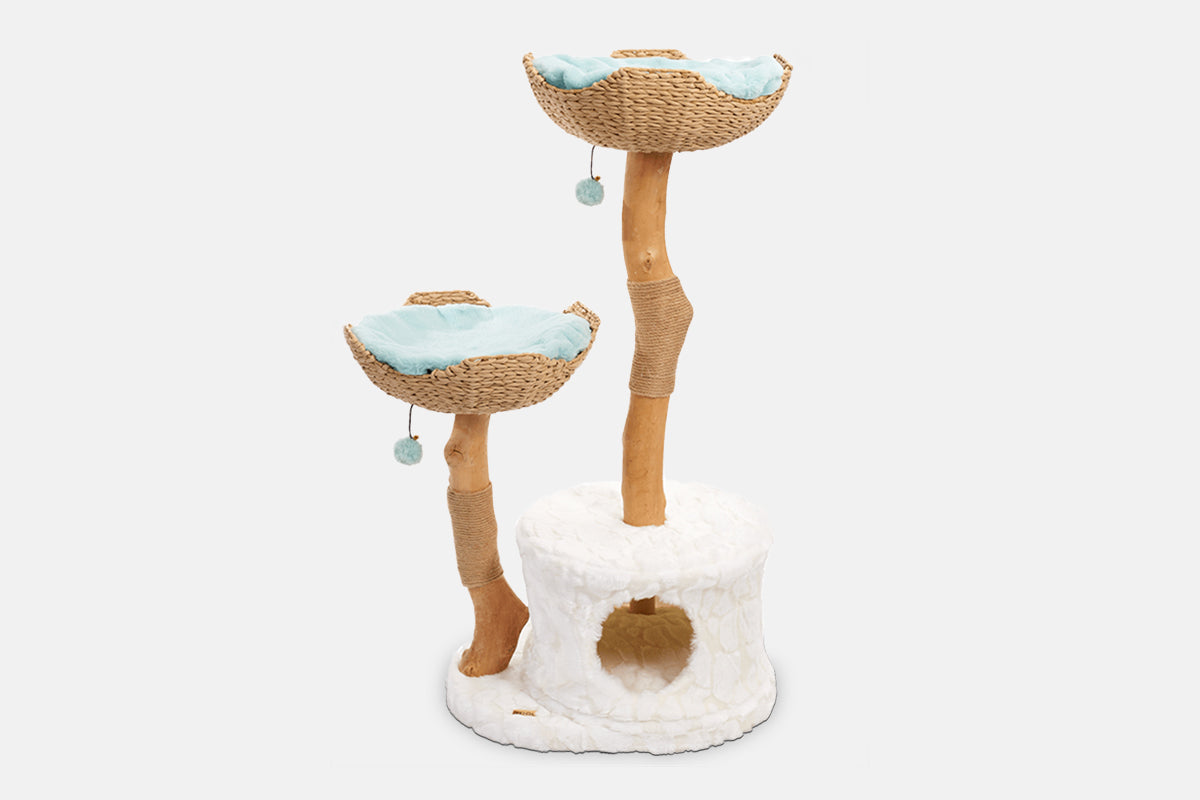 Arbre à chat en bois naturel avec paniers tressés et niche – Modèle Cento 2