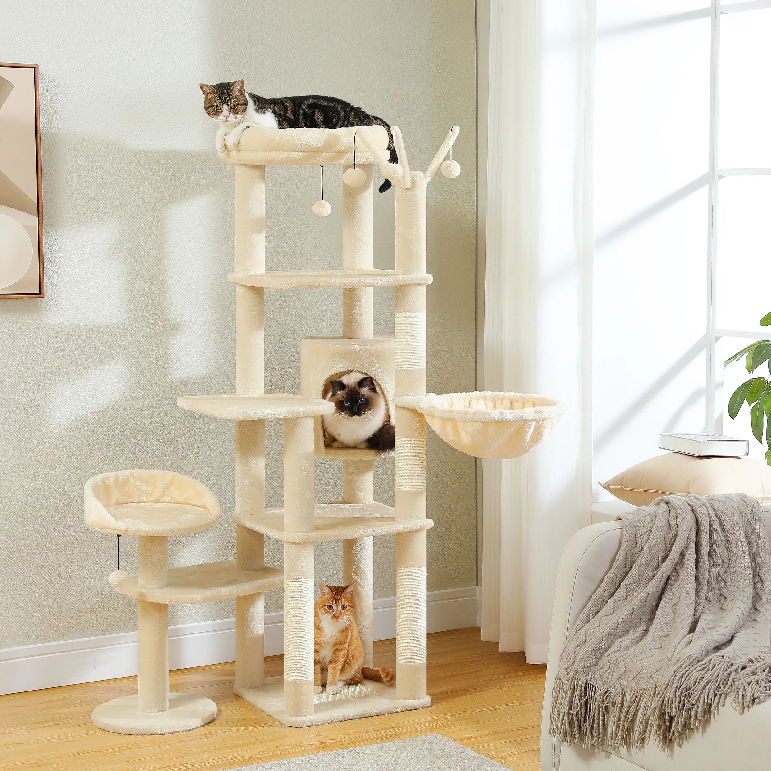 Grand arbre à chat multi-niveaux – Jeu, repos et détente réunis