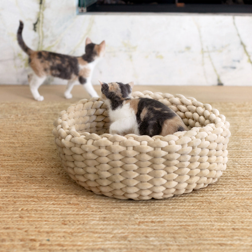 Lit pour chat en tissu doux et ajustable