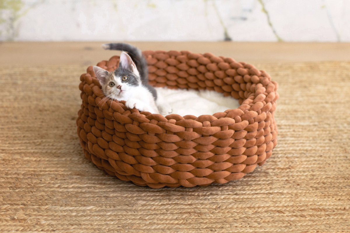 Lit pour chat en tissu doux et ajustable