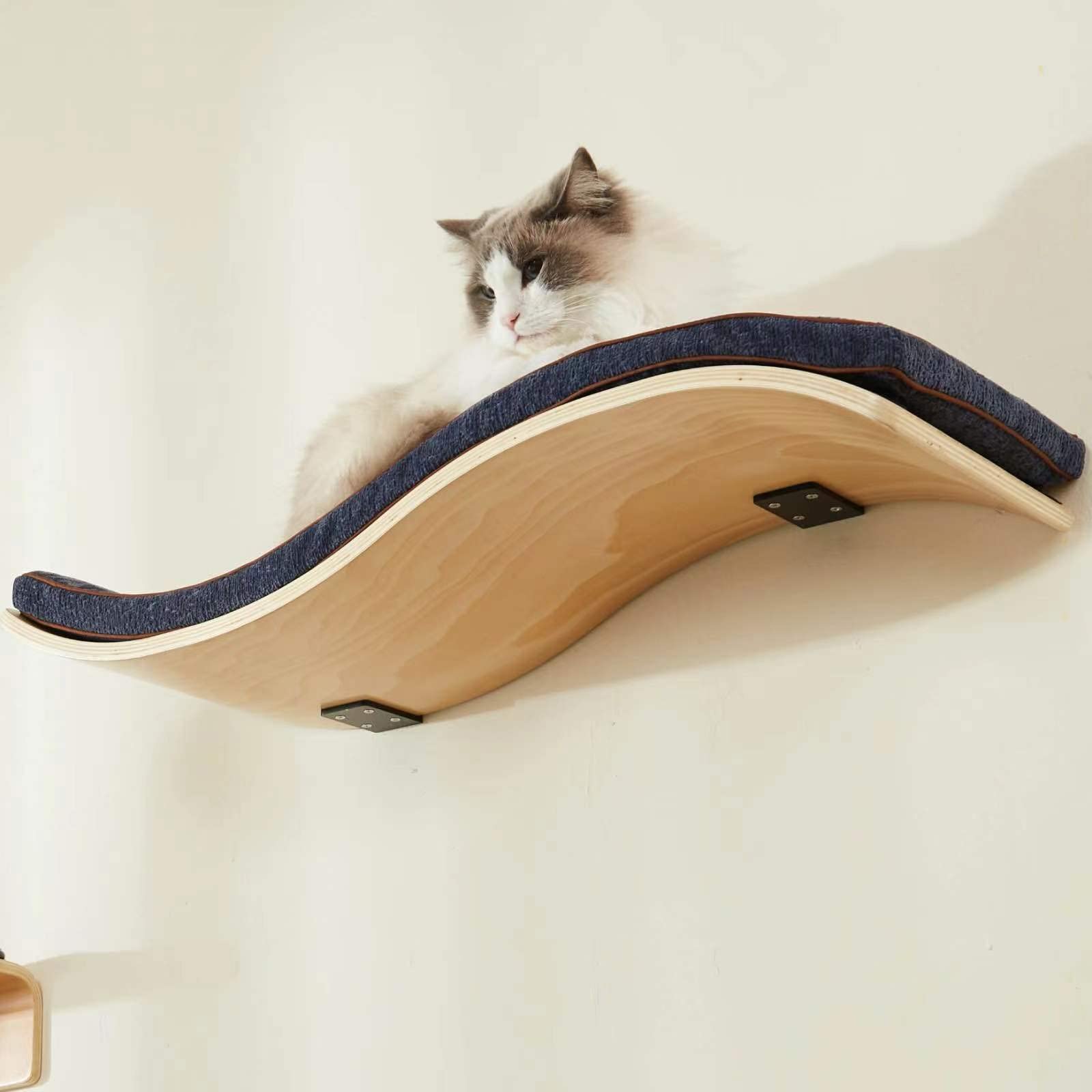 Étagère murale pour chat en forme de vague avec coussin amovible